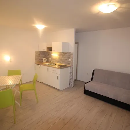 Apartments Marinko Stari Grad  Exterior photo