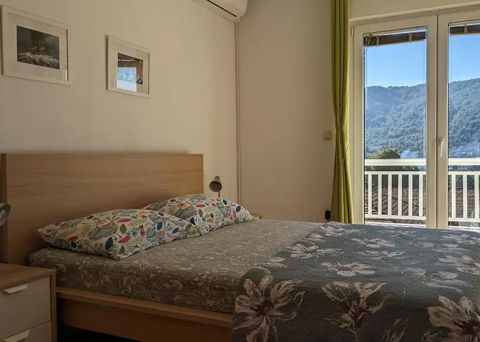 Apartments Marinko