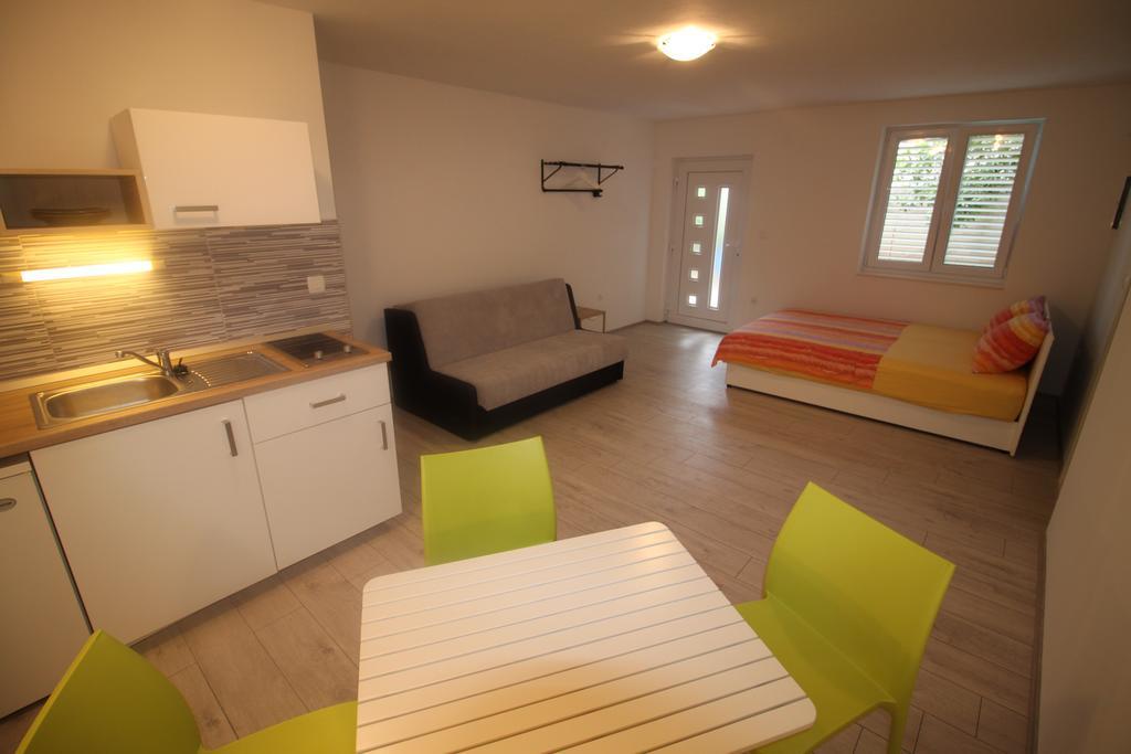 Apartment Marinko
